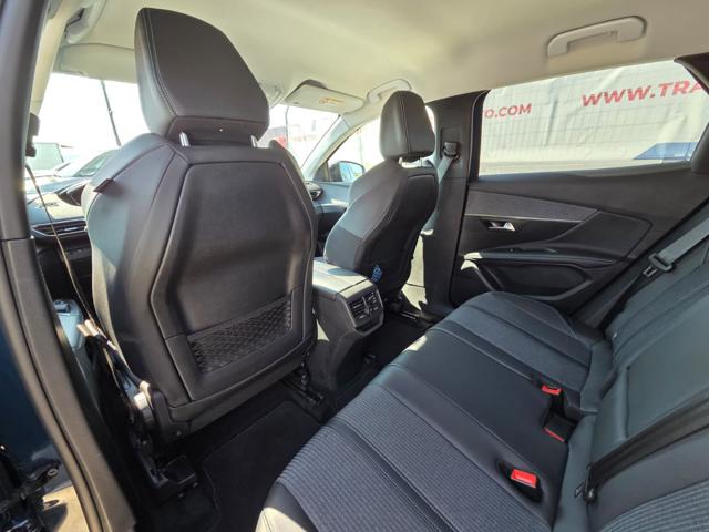 PEUGEOT 3008 usata, con Climatizzatore