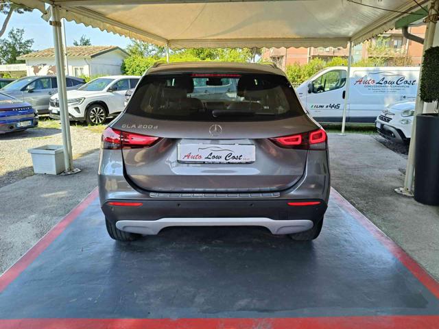 MERCEDES-BENZ GLA 200 usata, con Alzacristalli elettrici