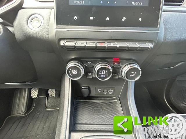 RENAULT Captur usata, con Park Distance Control