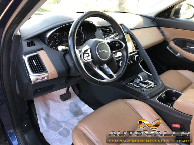 JAGUAR E-Pace usata, con Boardcomputer