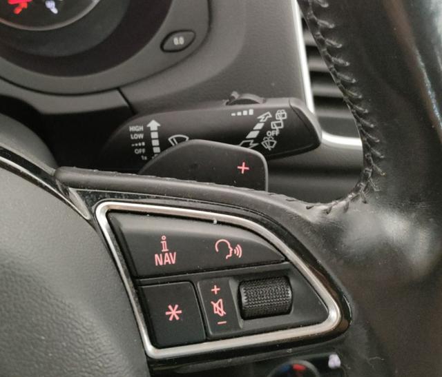 AUDI Q3 usata, con Park Distance Control