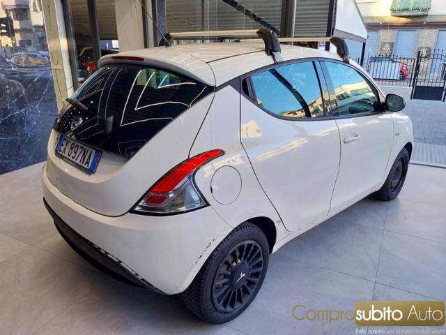 LANCIA Ypsilon usata, con Controllo trazione