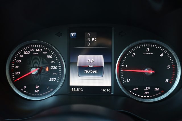 MERCEDES-BENZ C 220 usata, con Sensori di parcheggio posteriori