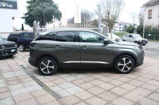 PEUGEOT 3008 usata, con Cerchi in lega