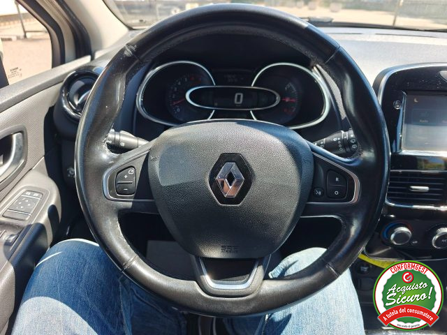 RENAULT Clio usata, con Sistema di navigazione