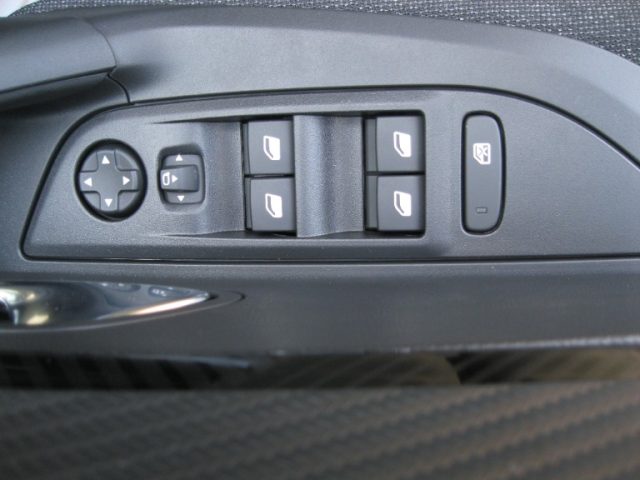 PEUGEOT 2008 usata, con Immobilizzatore elettronico