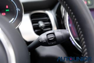 MINI Cooper usata, con Leve al volante