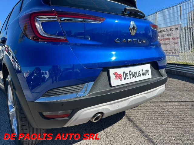 RENAULT Captur usata, con Volante in pelle