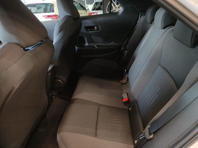 TOYOTA C-HR usata, con Park Distance Control