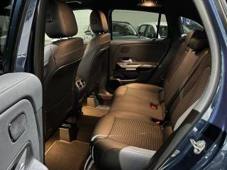 MERCEDES-BENZ GLA 200 usata, con Controllo automatico clima