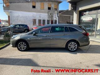 OPEL Astra usata, con Controllo automatico clima