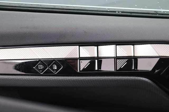 DS AUTOMOBILES DS 4 usata, con Controllo trazione
