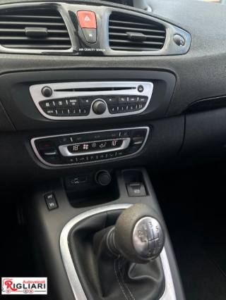 RENAULT Scenic usata, con USB