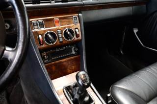 MERCEDES-BENZ E 300 usata 13