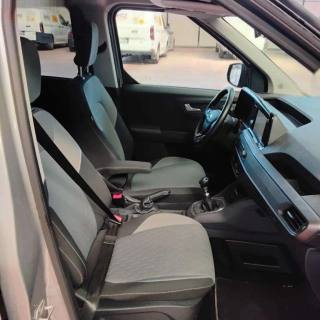 FORD Tourneo Courier usata, con ESP