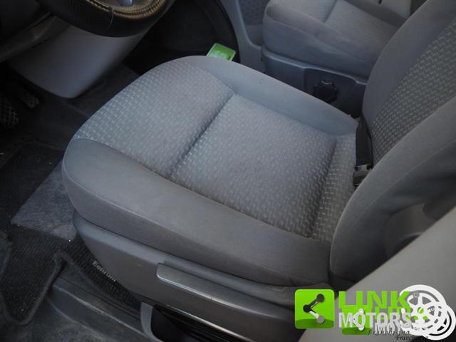 VOLKSWAGEN Transporter usata 11