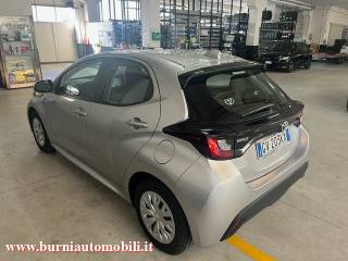 TOYOTA Yaris usata, con Autoradio