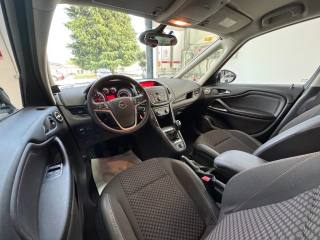 OPEL Zafira Tourer usata, con ESP