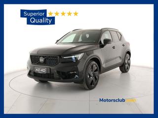 VOLVO XC40 B3 automatico Ultra Black Edition Autocarro N1