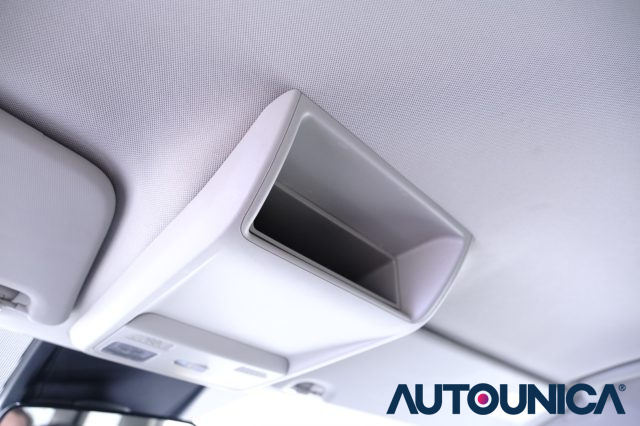 FORD Tourneo Custom usata, con Sensori di parcheggio anteriori