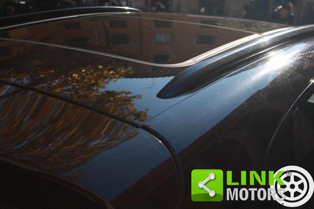 PORSCHE Macan usata, con USB