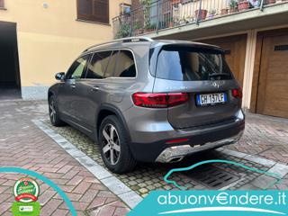 MERCEDES-BENZ GLB 200 usata, con Alzacristalli elettrici