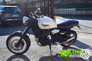 TRIUMPH Legend TT 900