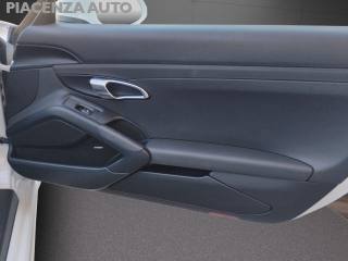 PORSCHE Boxster usata, con Park Distance Control