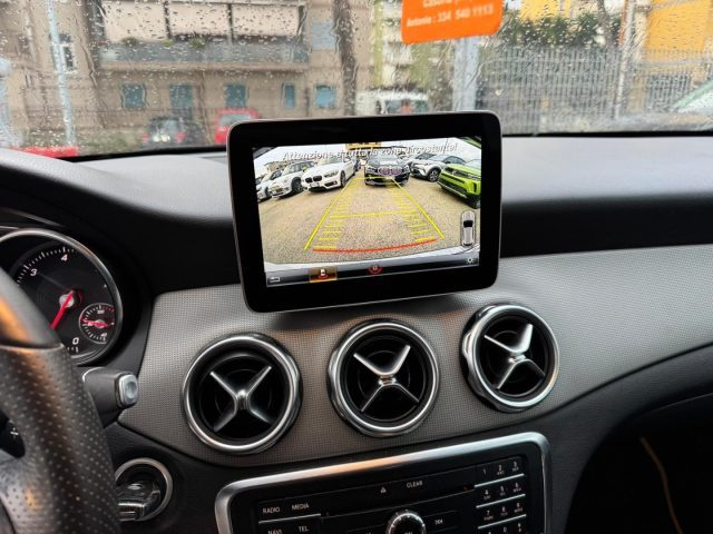 MERCEDES-BENZ GLA 200 usata, con Autoradio digitale