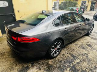 JAGUAR XF usata, con Antifurto