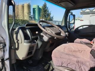NISSAN NT500 usata, con ESP