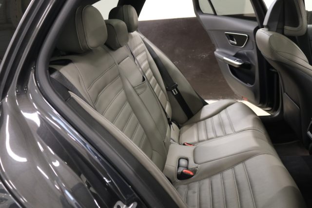 MERCEDES-BENZ C 220 usata 17