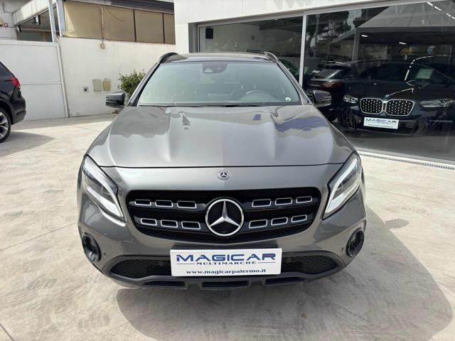 MERCEDES-BENZ GLA 200 usata, con Airbag
