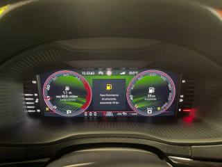 SKODA Karoq usata, con Autoradio digitale