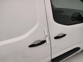 OPEL Combo usata 42
