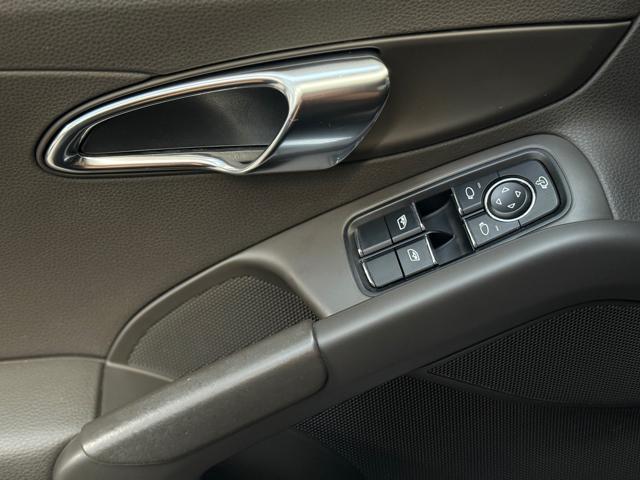 PORSCHE Cayman usata, con Volante multifunzione