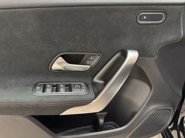MERCEDES-BENZ A 35 AMG usata, con Cerchi in lega