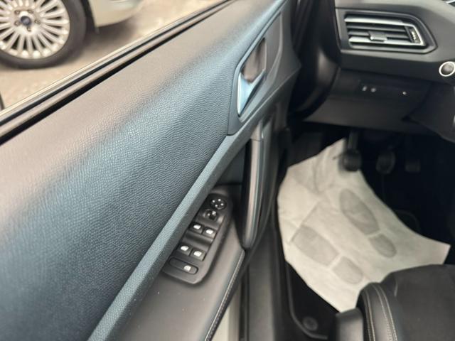 PEUGEOT 308 usata, con Park Distance Control