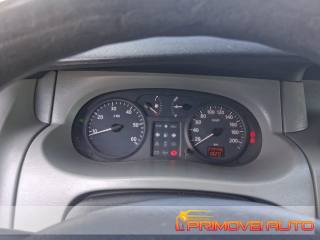 RENAULT Trafic usata, con Specchietti laterali elettrici