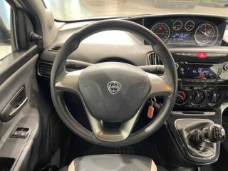 LANCIA Ypsilon usata, con Airbag testa
