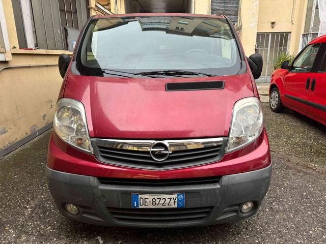 OPEL Vivaro usata, con Airbag