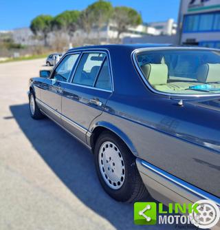 MERCEDES-BENZ 300 usata 17