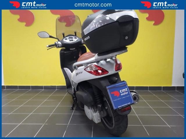 YAMAHA X-City 250 usata 3