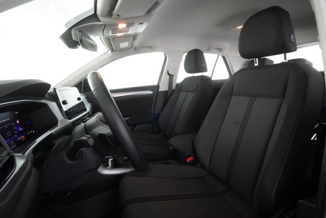 VOLKSWAGEN T-Roc usata 9