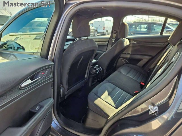 ALFA ROMEO Stelvio usata, con Climatizzatore