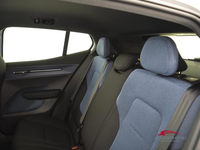 VOLVO EX30 usata 9