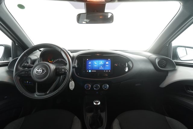 TOYOTA Aygo X usata 3