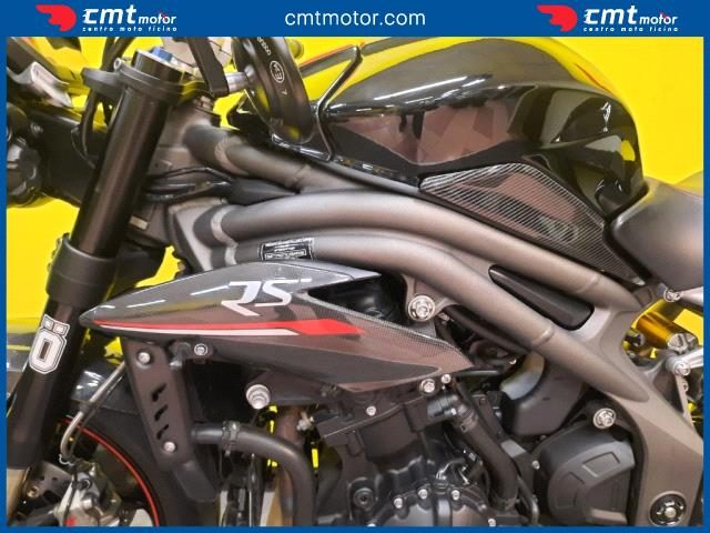 TRIUMPH Speed Triple 1050 usata 2