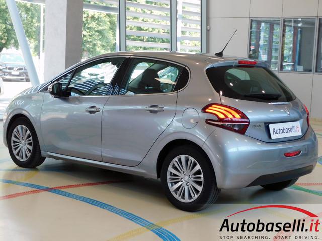 PEUGEOT 208 usata, con Airbag Passeggero
