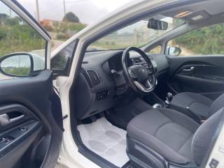 KIA Rio usata, con Fendinebbia